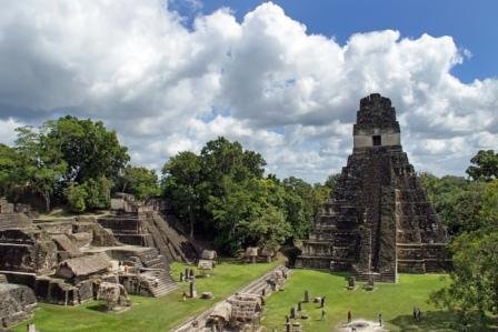 pirámides de Tikal