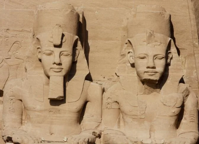 Viajar a Egipto con Descubrir Tours Abu Simbel