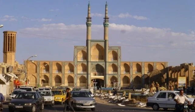 Irán
